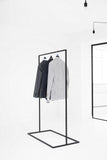 Clothes Rack - minimalistisk og stabilt tøjstativ fra MALLING LIVING
